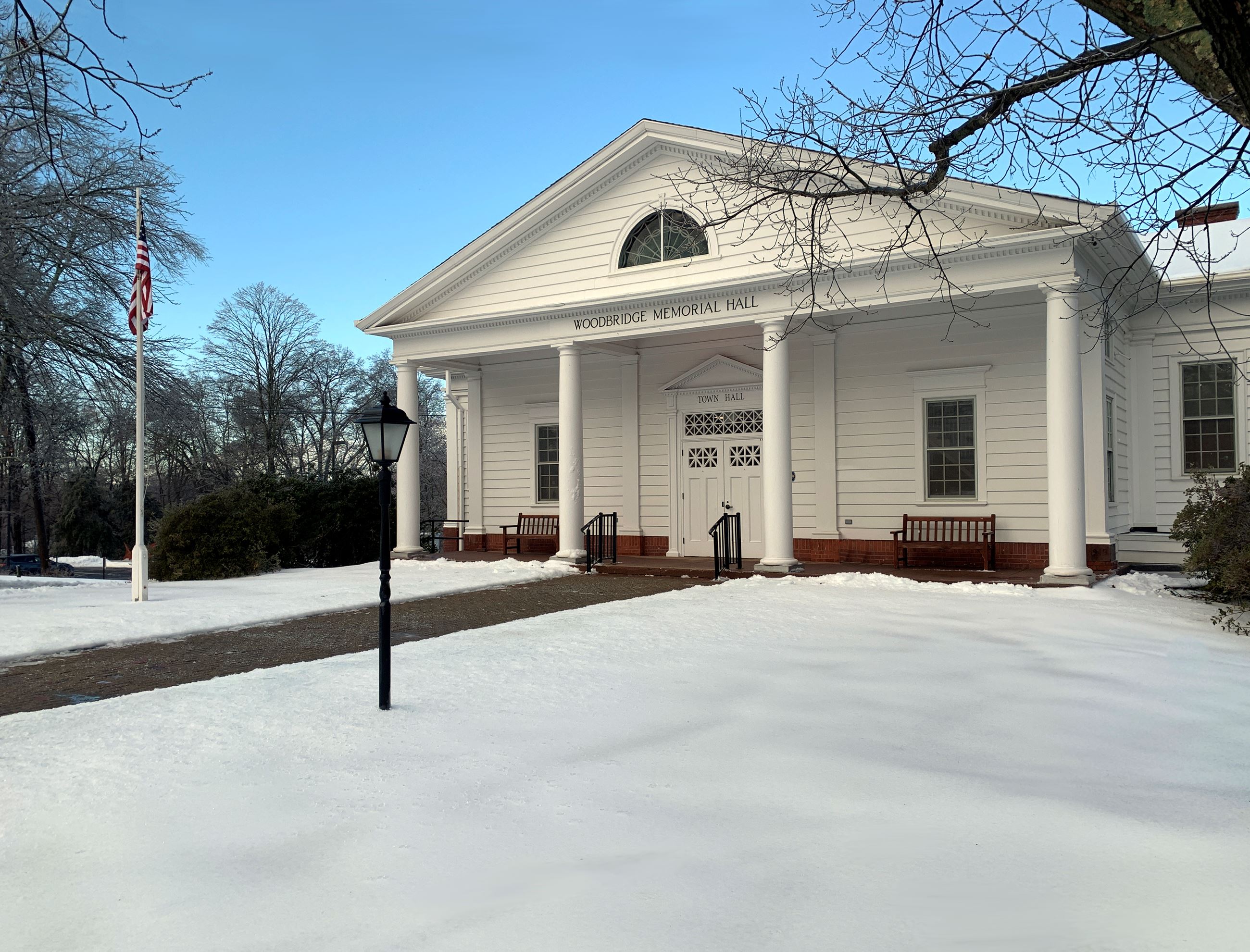 Town_Hall_in_snow_2019